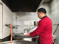 -龙鳞路第一家牛肉汤
