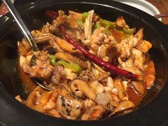 -云海肴·汽锅鸡·云南菜(天山百盛优客店)