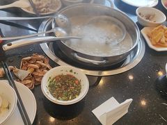 -正能量脆肉鲩火锅