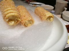 榴莲酥卷-小大董·烤鸭(凤凰汇店)