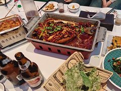 -路边边.炒菜烧烤.音乐餐厅(良乡长虹店)