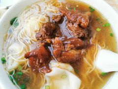 牛腩面加云吞-海幢瑞芳饮食店