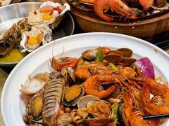-船梆煮•蒸汽海鲜·炉火烤肉(五四广场店)