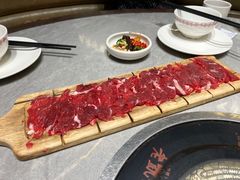 -野山舂·贵州现舂酸汤牛肉(民生路店)
