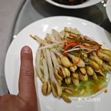 深圳巨型豆芽菜 哈哈哈哈哈 ​