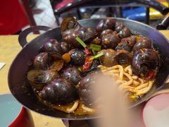 -老闵田螺馆·南昌特色小炒(梦时代店)