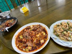 -洪平血旺椒麻鸡雅鱼饭店(熊猫大道店)