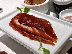 精品烤鸭半只半套-北平楼·烤鸭·北京菜(牡丹园店)