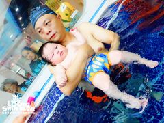 -龙格亲子游泳俱乐部(泊富中心)