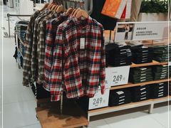 -优衣库(北京万柳华联购物中心店)