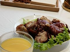 炭烤猪蹄-李氏传家菜(沂水店)