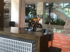 -上海虹桥西郊假日酒店