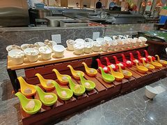 -金马门国际美食百汇(珞喻路店)