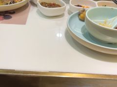 -洪氏嗨捞·猪肚鸡火锅(阳光天地店)