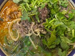 -云阿蛮云南生烫牛肉米线(奉贤路店)