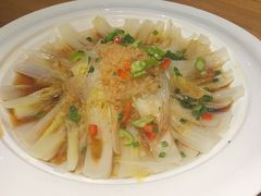 -百联临沂购物中心(临沂路店)