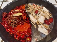 -贰回巷火锅馆(钟楼店)