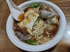 -溪畔老牌永定牛肉小吃(兴发大厦店)