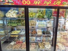 面包甜点陈列柜-重庆麻辣烫(国权路店)
