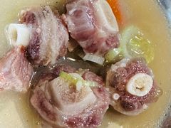 -益百岁牛尾汤(香山路店)