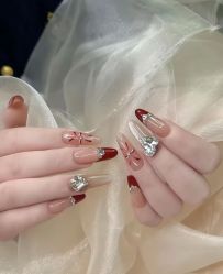 -赢韵美甲美睫瑞士净斑中心