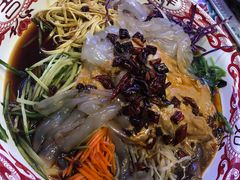 -闯关东东北农家菜(崂山石老人店)