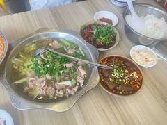 -谢老五跷脚牛肉·非遗传承店