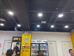 大堂-老虎滩大连海鲜烧烤(建邺云锦路总店)