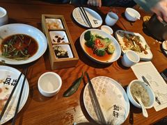 -如轩·海鲜砂锅粥·潮汕菜(一品天下店)