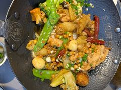 -集草轩·重庆麻辣烤鱼(西湖道店)