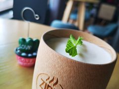 -ZING COFFEE 镜咖啡