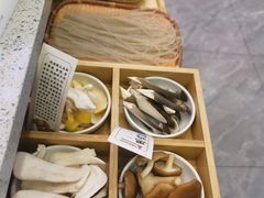 -阿婆情腊排骨火锅(金虹路店)