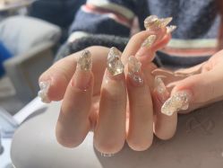 -瞧·享轻奢美甲美睫