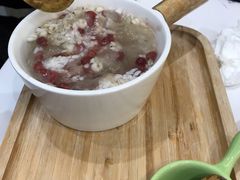 酒酿红豆薏米羹-炖物24章·顺时轻养茶(杭州保利时光里店)