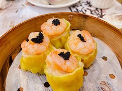 明虾蟹籽烧卖-赏点粤式点心(广州塔店)