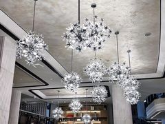 -浅深(世茂滨江精品店)