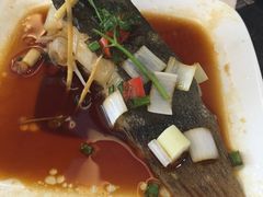 -东方红海鲜百汇(国际大厦店)