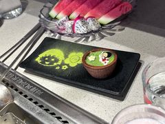 -海底捞火锅(新松江路生日主题店)