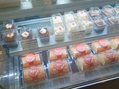 -红宝石·鲜奶小方·海派西点房(南翔店)