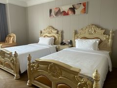 -南洋冠盛酒店(广州天河公园地铁站店)