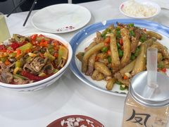 -独一佳老胡湘菜馆(矿山路店)