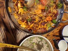 -富正毅三下锅·湘西韵味(天门山索道店)