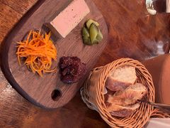 -羽深肉铺 Steak & Wine