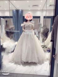点击看大图 -GRACE KELLY婚纱与礼服(北京店)