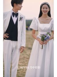 -雪中彩影婚纱摄影·微光艺术中心