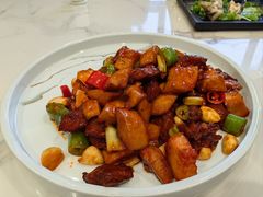 杏鲍菇牛仔粒-鑫紫玉食府·巴特私房菜