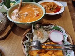 -迷你椰·泰式大排档(湖州衣裳街店)