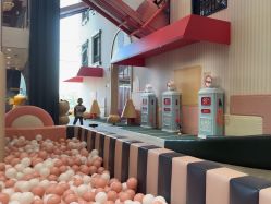 -奈尔宝·儿童乐园·亲子餐厅(华采天地店)