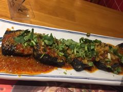 -霸蛮湖南菜·牛肉粉(荣京西街店)