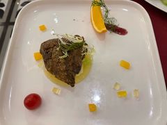 香煎鹅肝-红房子西菜馆(淮海店)